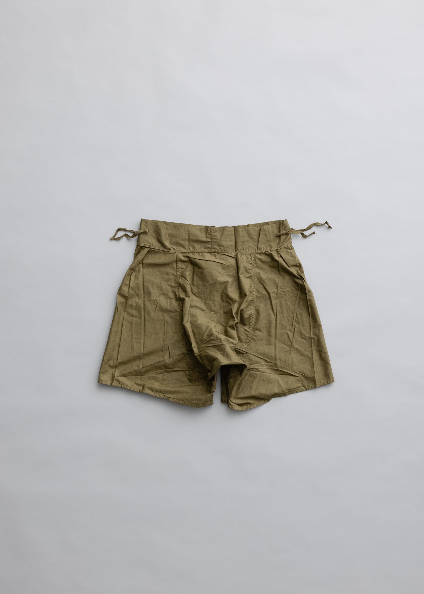 [ THE VINTAGE ] 40's WWll US army, boxers c/# khaki beige