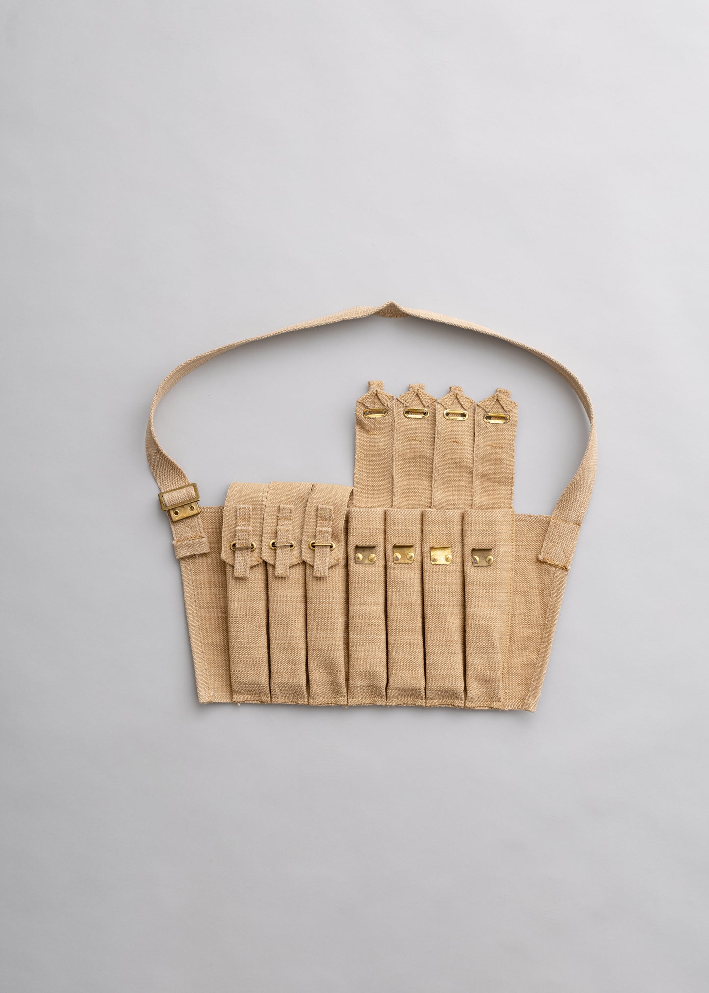 [ THE VINTAGE ] Re-production WWll British Army Magazines Bundle Bag  c/# beige