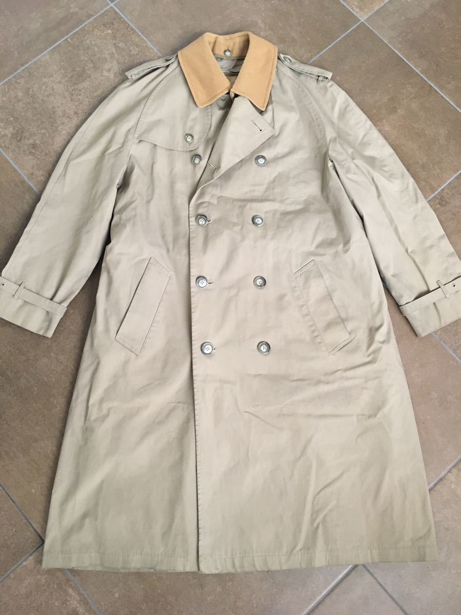 [ THE VINTAGE ] 60's Brooks Brothers Classic Double Breasted Trench Coat c/# beige