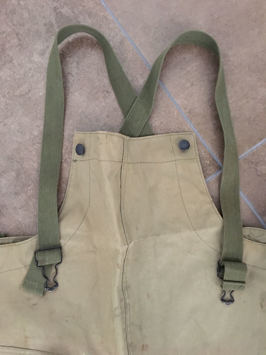 [ THE VINTAGE ] 40's WWll US army, Trousers, Wet Weather c/# khaki beige